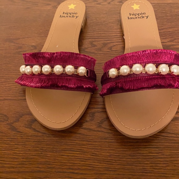 Purple sandles - Picture 2 of 3